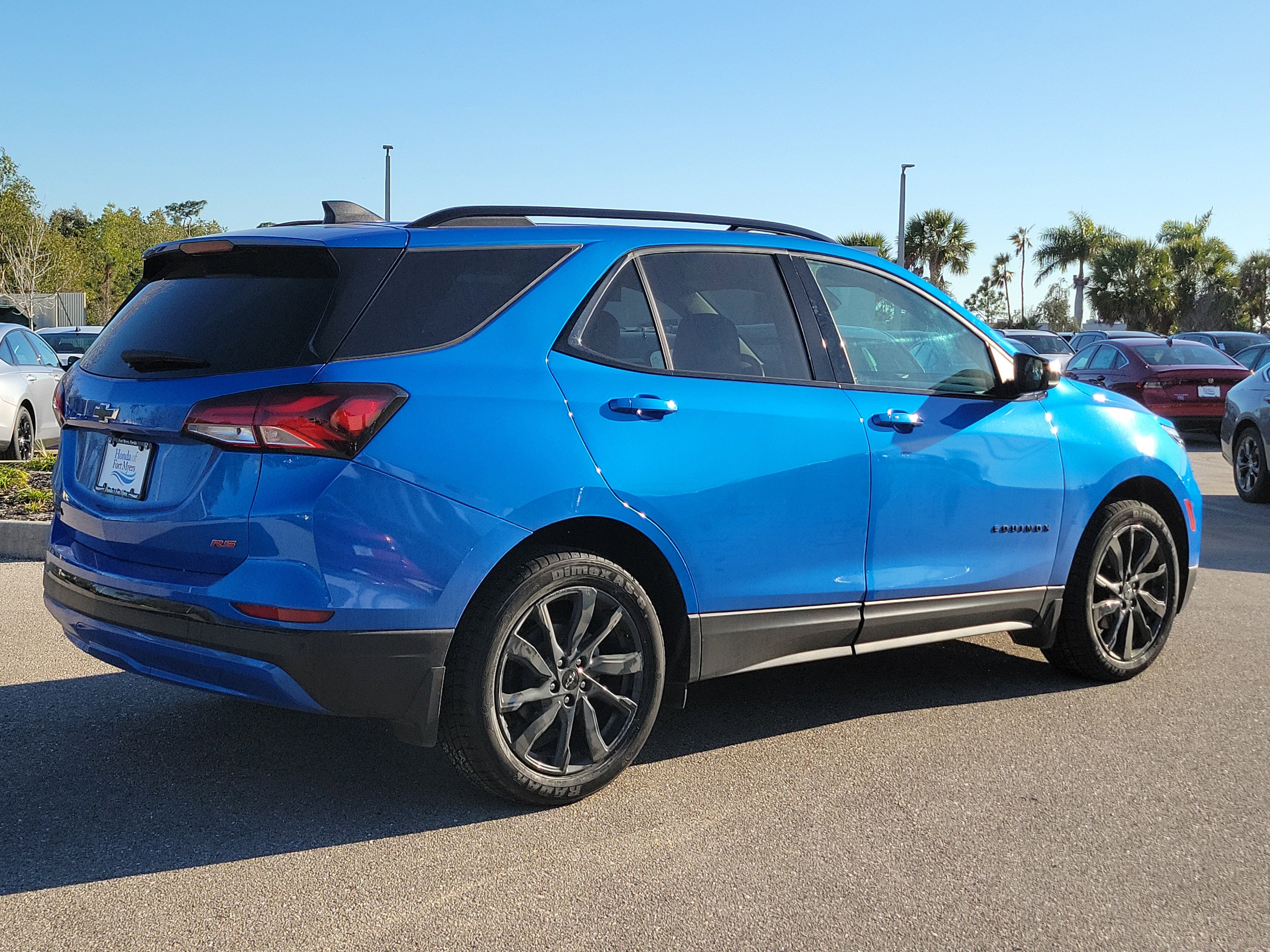 Used 2024 Chevrolet Equinox RS image 4