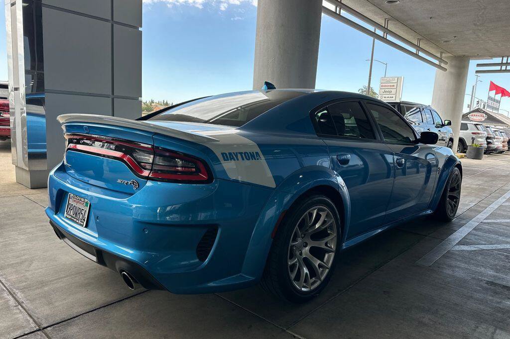 Used 2020 Dodge Charger SRT Hellcat w/ Harman/Kardon Audio Group RWD image 4