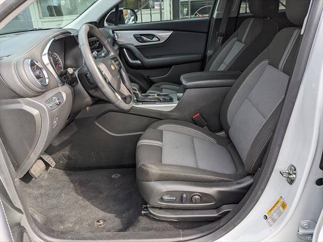 Used 2025 Chevrolet Blazer LT w/ Convenience Package FWD image 10