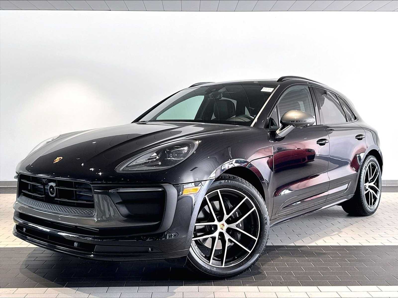 Used 2026 Porsche Macan Turbo AWD/4WD video 1