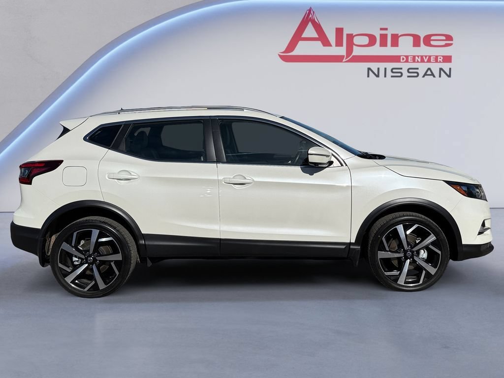 Used 2022 Nissan Rogue Sport SL AWD/4WD image 6