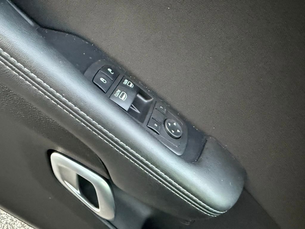 Used 2023 Dodge Challenger SXT w/ Blacktop Package image 11