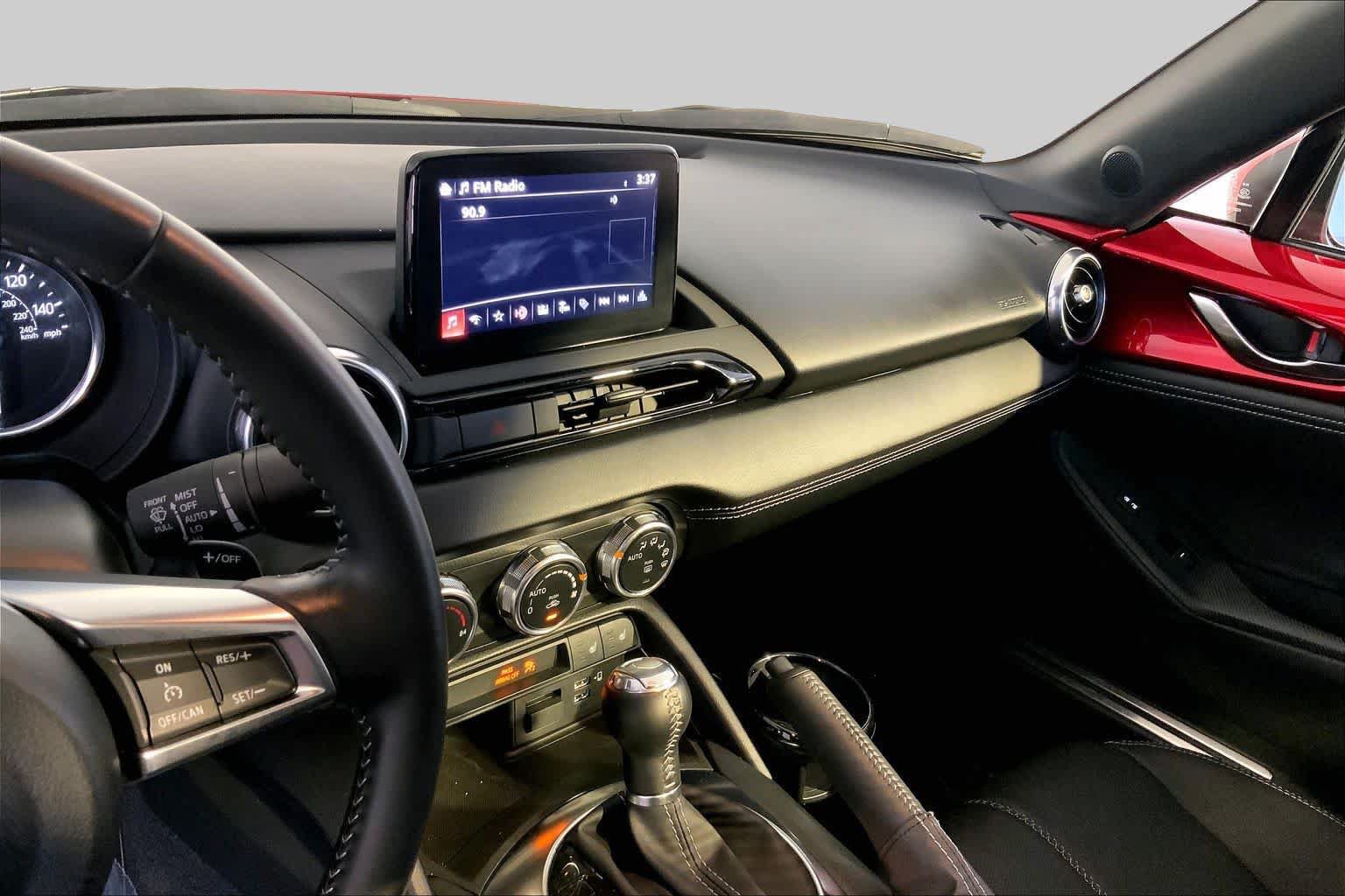 Used 2023 MAZDA MX-5 Miata Grand Touring RWD image 7