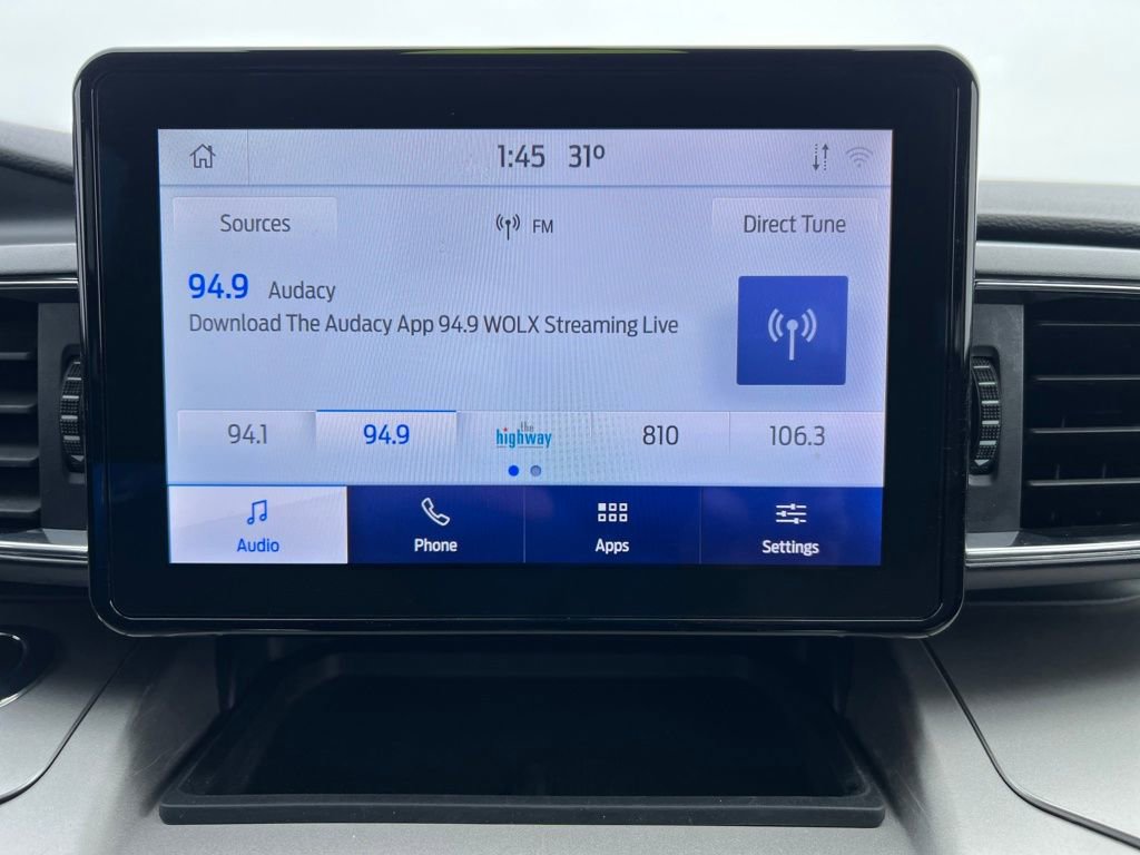 Used 2021 Ford Explorer XLT w/ Equipment Group 202A image 18