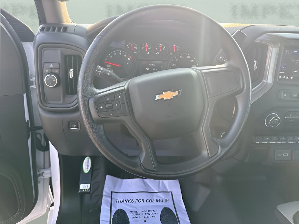 Used 2025 Chevrolet Silverado 1500 W/T RWD image 11
