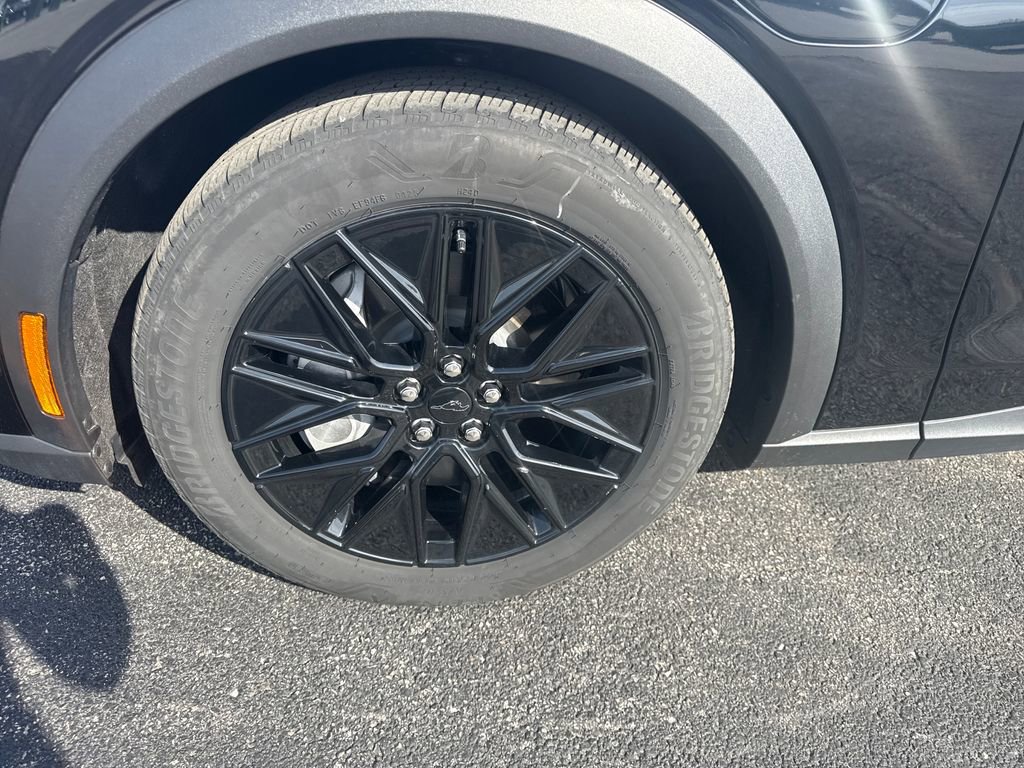 Used 2025 Ford Mustang Mach-E Select w/ Comfort Package Lite image 18