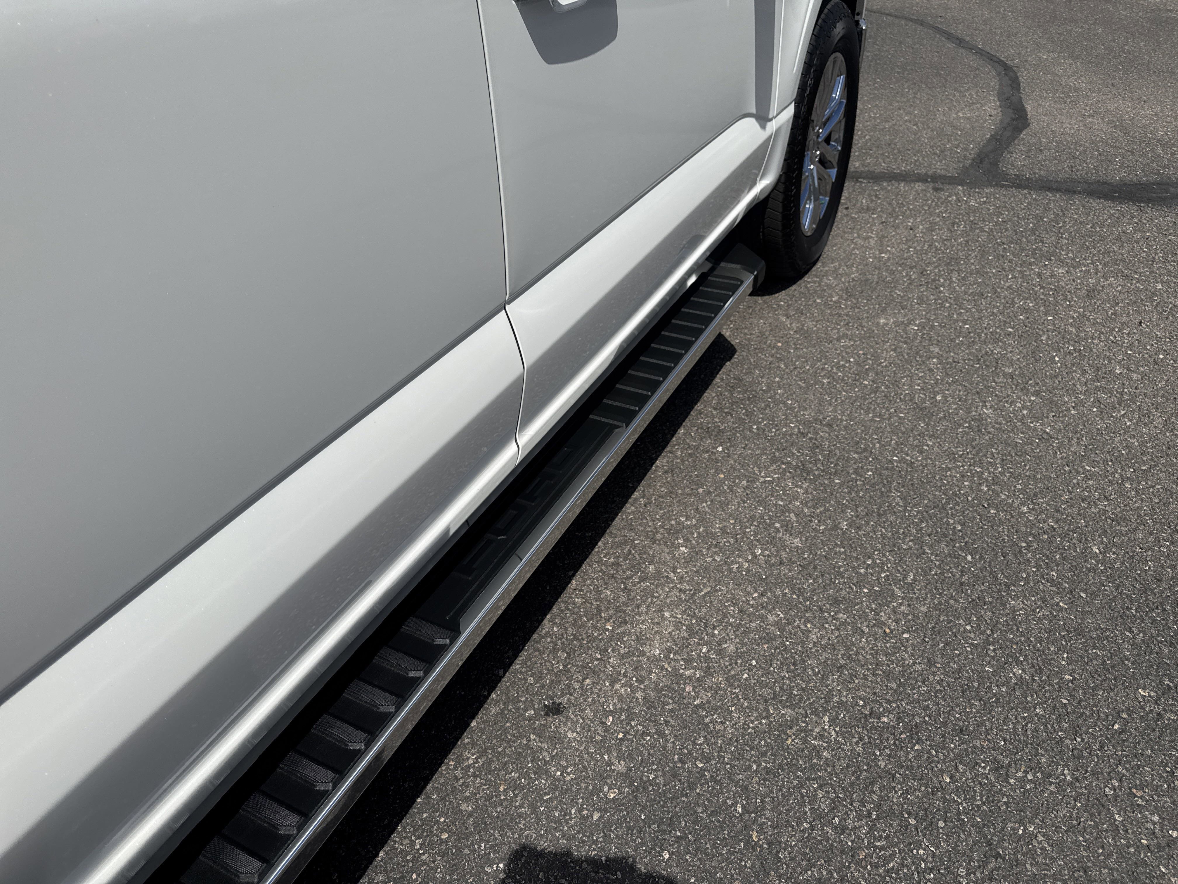 New 2025 Ford F150 Lariat w/ Equipment Group 502A High image 11