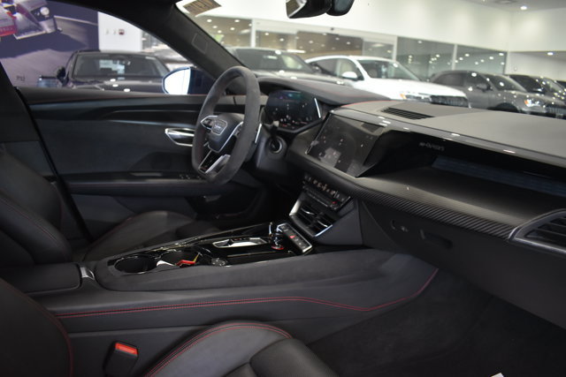 Used 2022 Audi RS e-tron GT w/ Year 1 Package AWD/4WD image 26