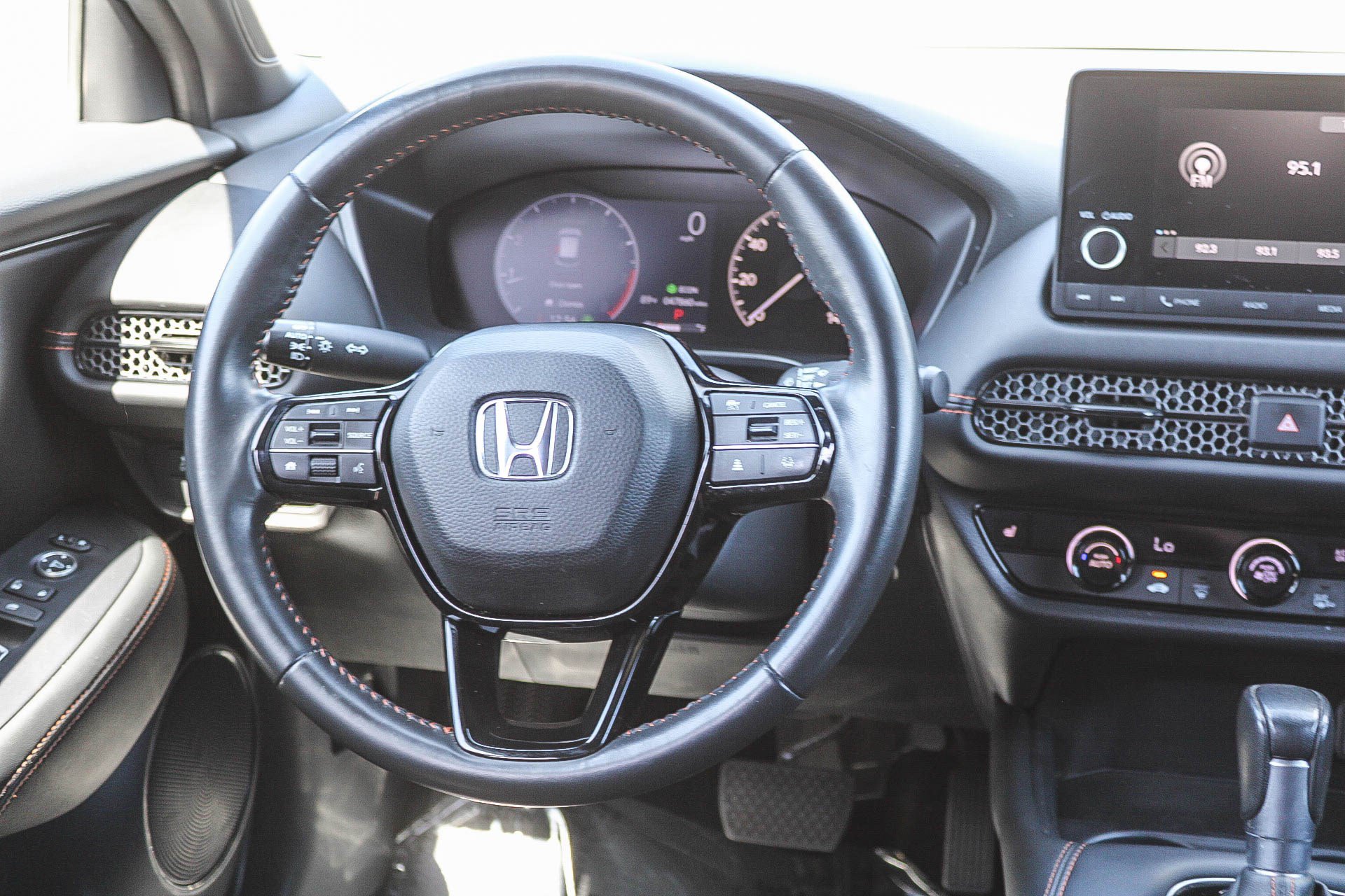 Certified 2024 Honda HR-V Sport image 15