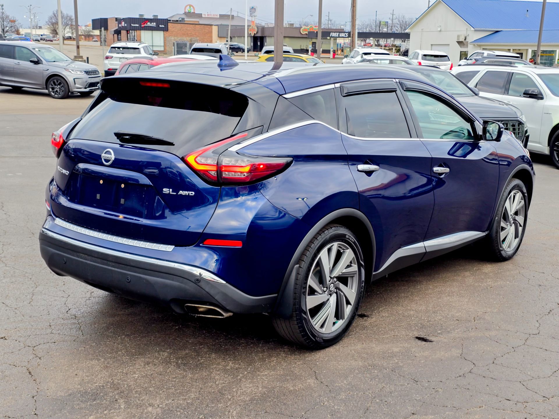 Used 2020 Nissan Murano SL w/ Moonroof Package image 13