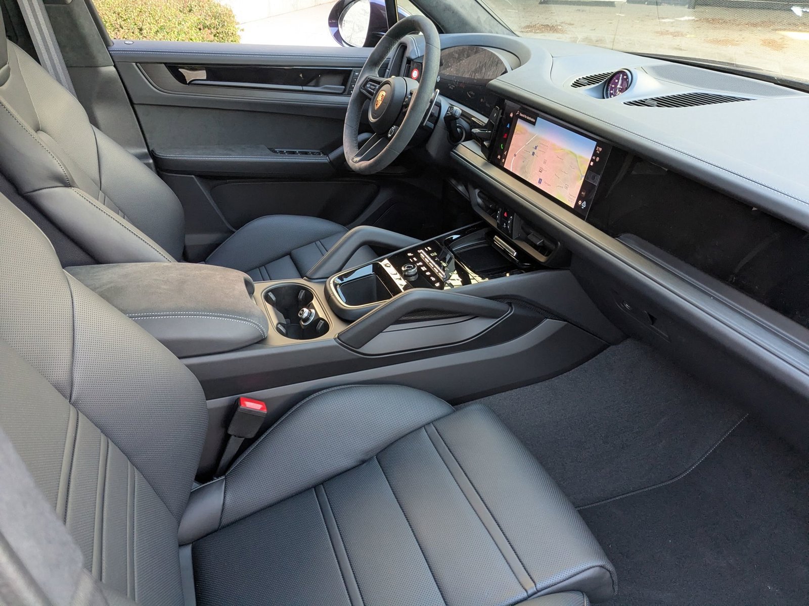 New 2026 Porsche Cayenne GTS AWD/4WD image 27