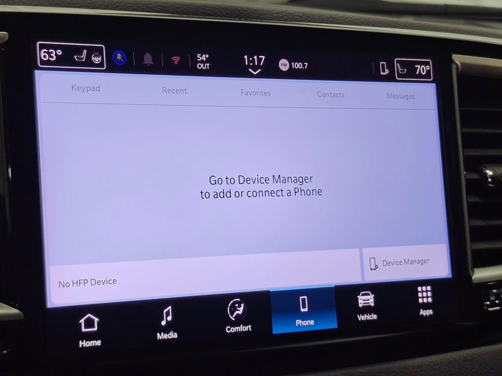 Used 2025 Chrysler Pacifica Select image 43