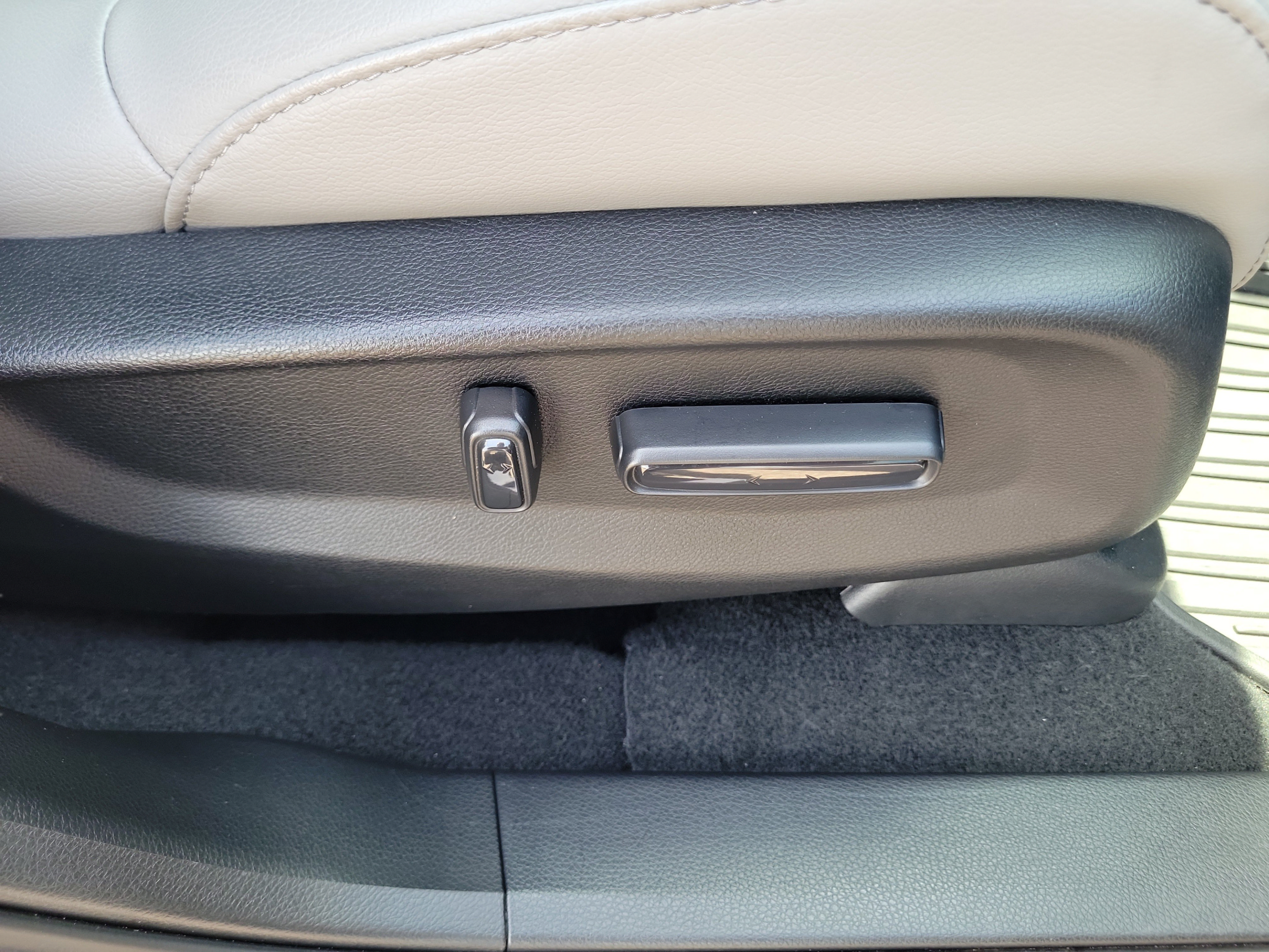 Used 2021 Honda CR-V Touring image 20