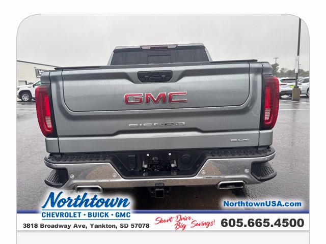Used 2023 GMC Sierra 1500 SLT w/ SLT Premium Plus Package AWD/4WD image 11