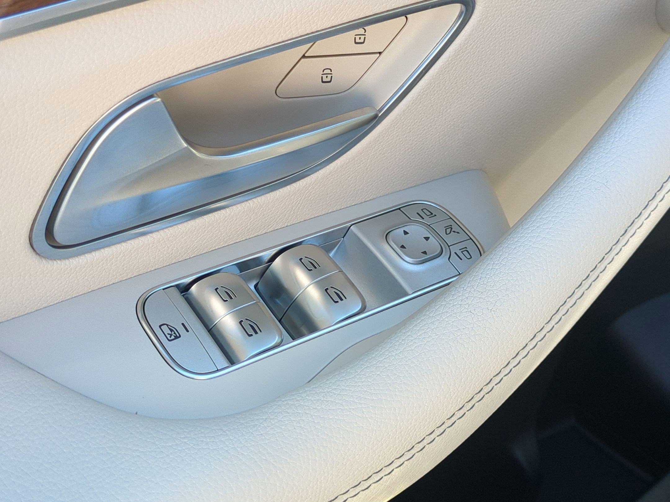 Certified 2022 Mercedes-Benz GLS 450 4MATIC image 13