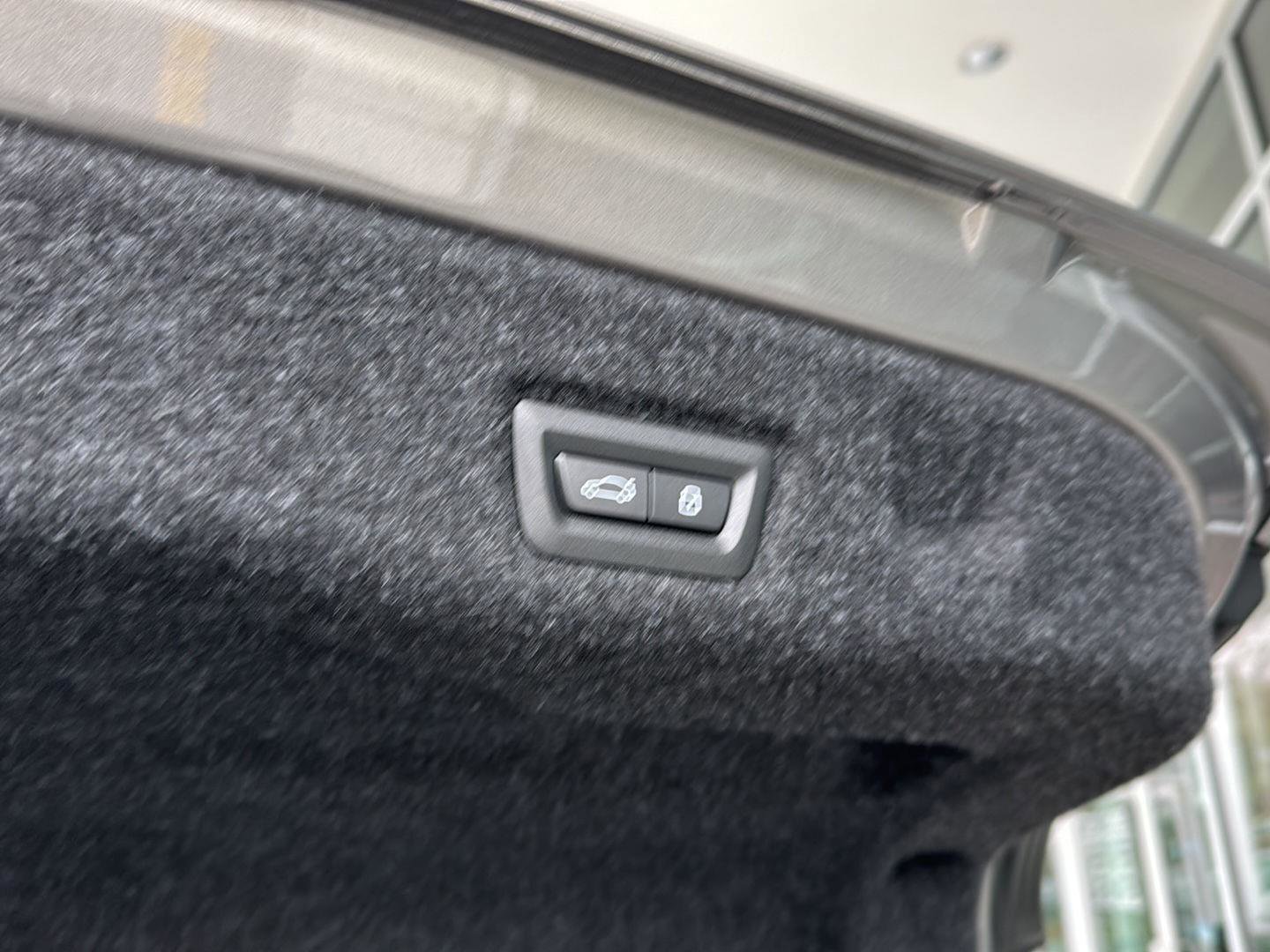 New 2026 BMW 540i xDrive w/ M Sport Package image 30