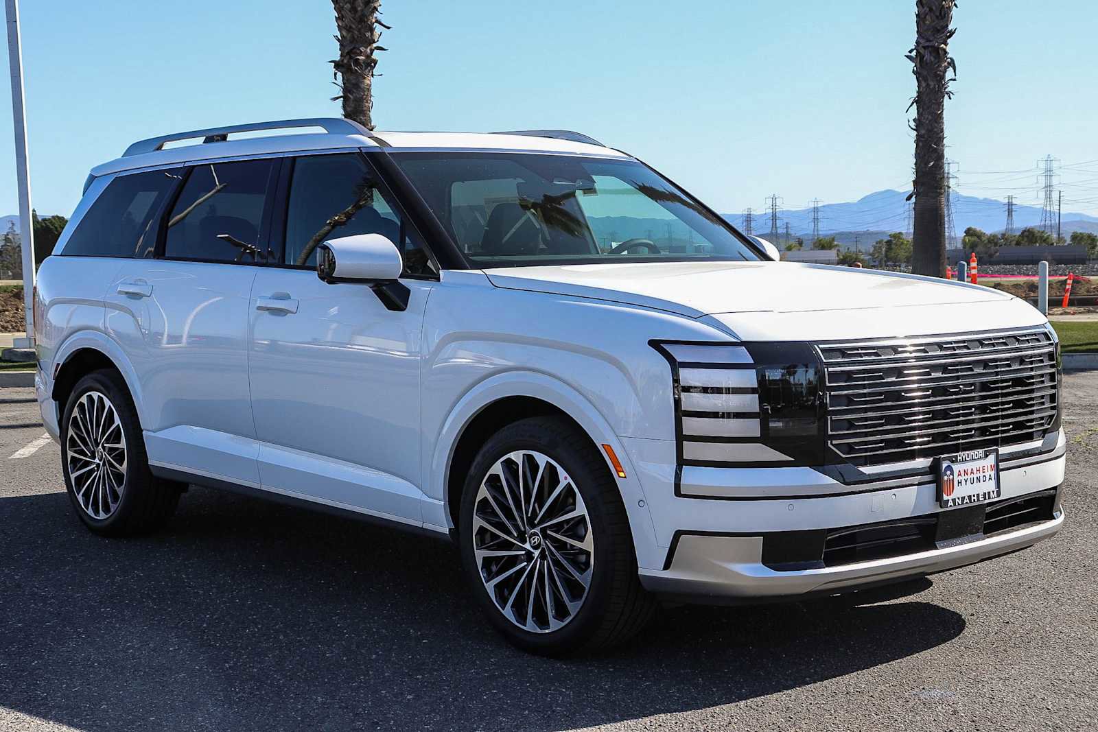 New 2026 Hyundai Palisade Calligraphy AWD/4WD image 3