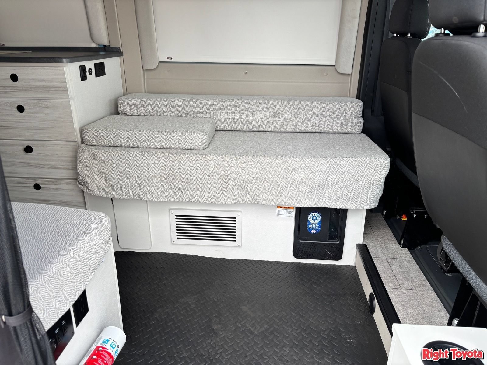 Used 2025 RAM ProMaster 1500 w/ Quick Order Package 22H SLT+ FWD image 14