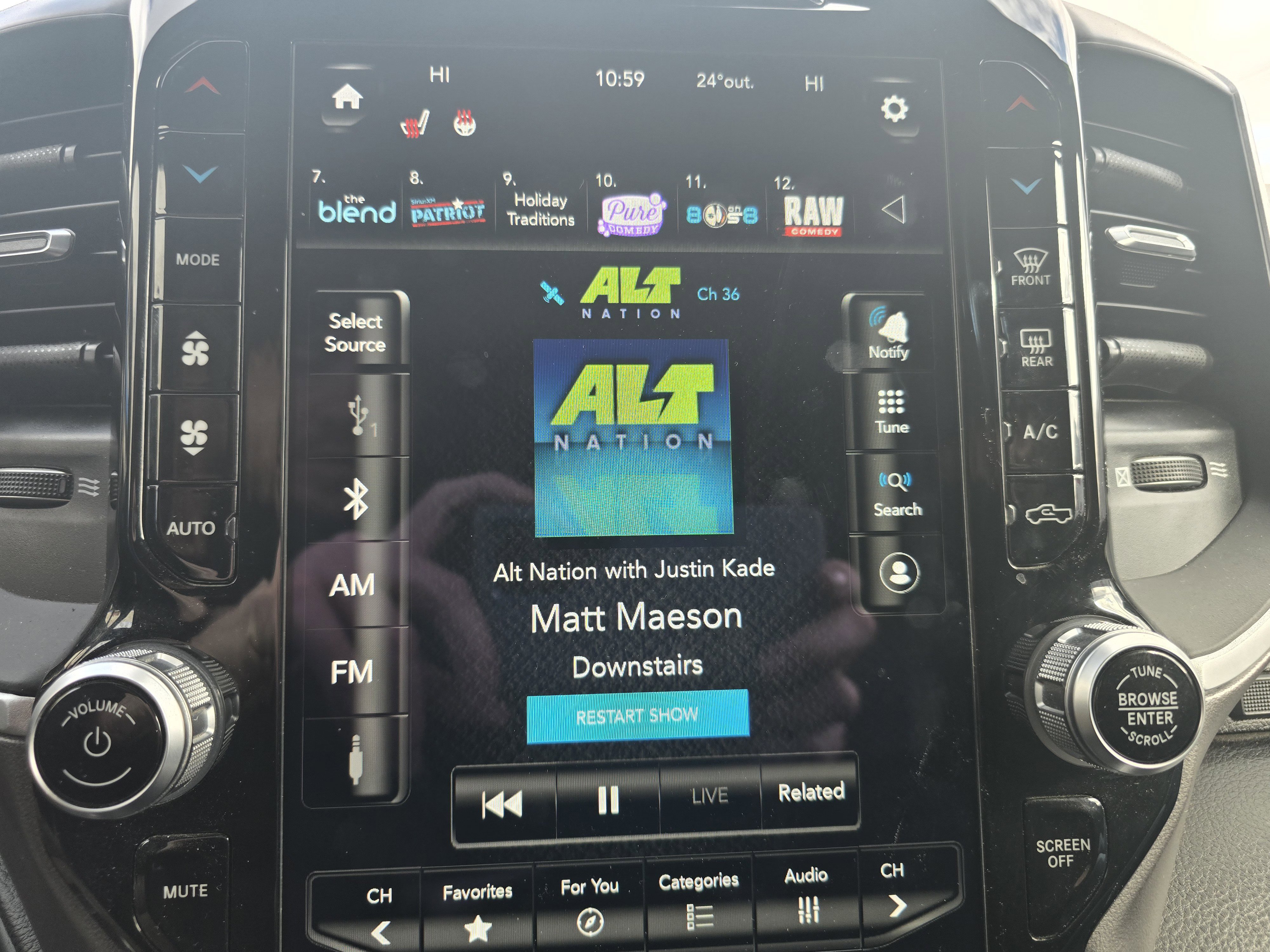 Used 2021 RAM 1500 Big Horn image 25