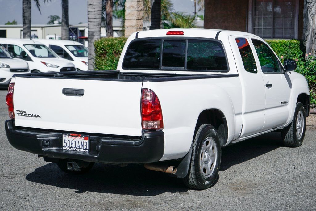 Used 2014 Toyota Tacoma 2WD Access Cab w/ Convenience Package image 8