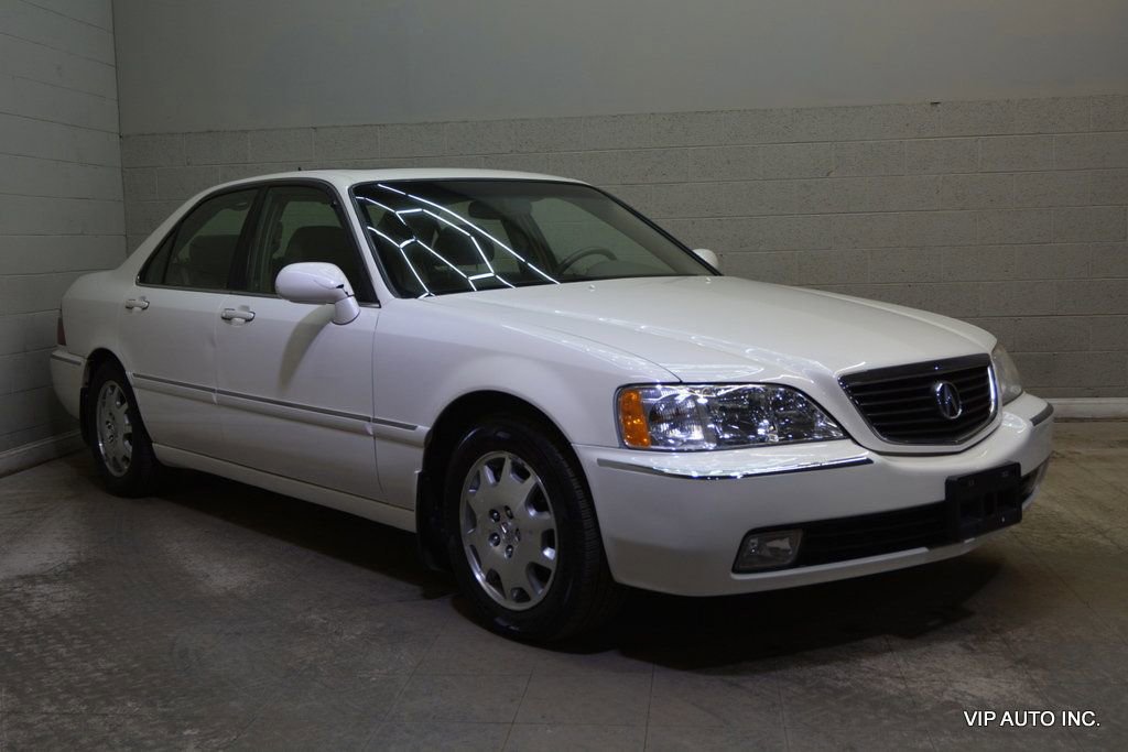 Used 2004 Acura RL image 1