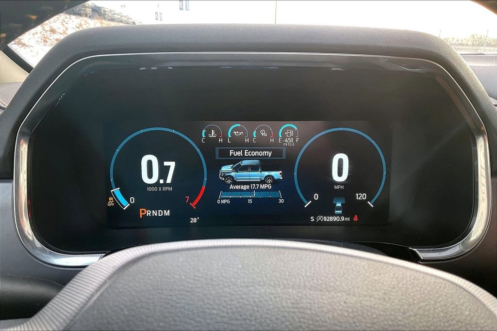 Used 2021 Ford F150 Platinum image 16