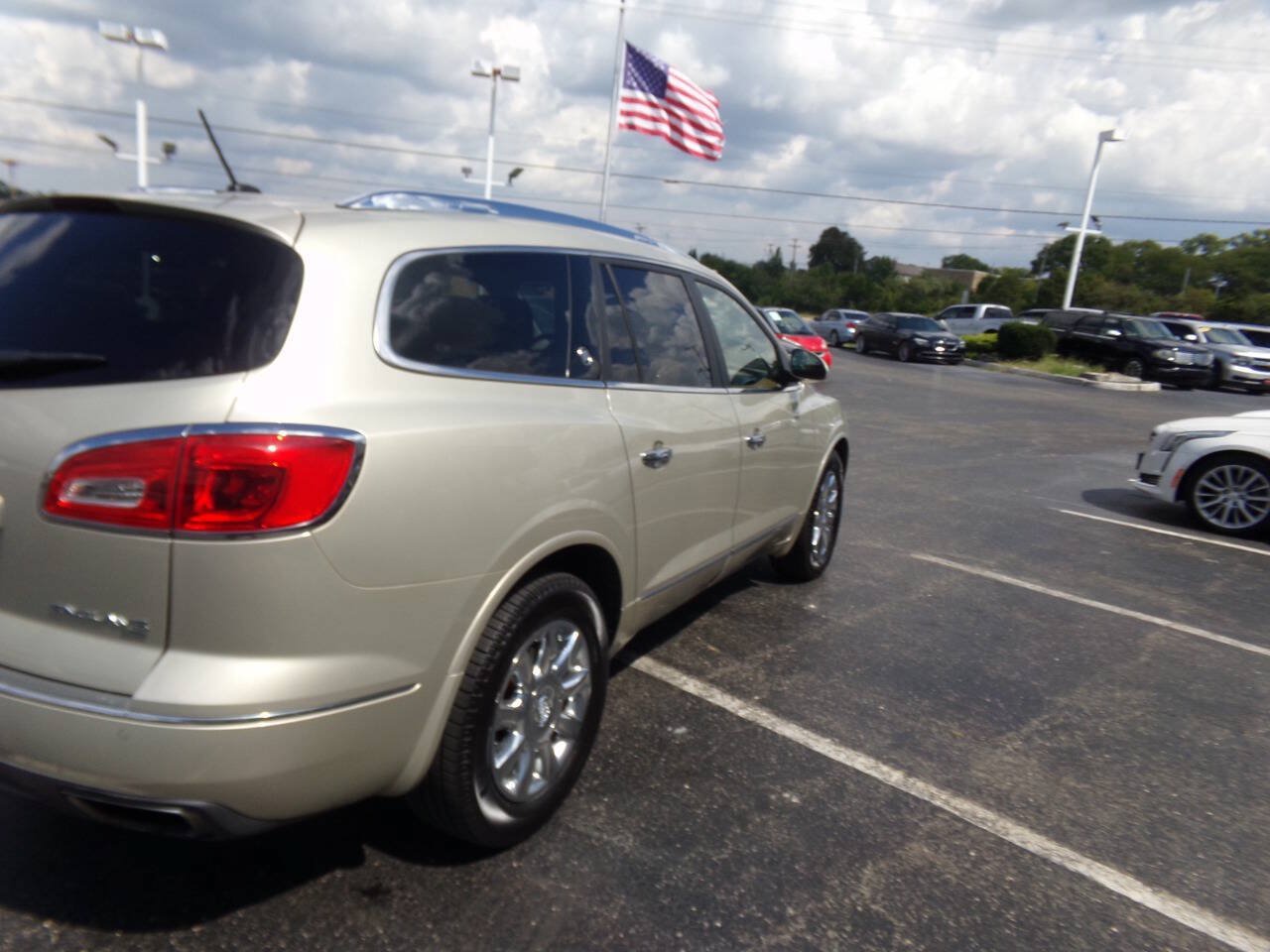 Used 2014 Buick Enclave Leather w/ Trailering Provision Package AWD/4WD image 45