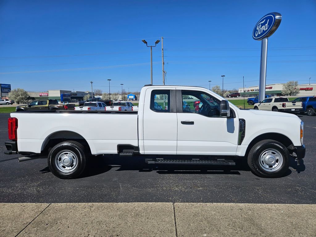Used 2024 Ford F250 XL RWD image 5