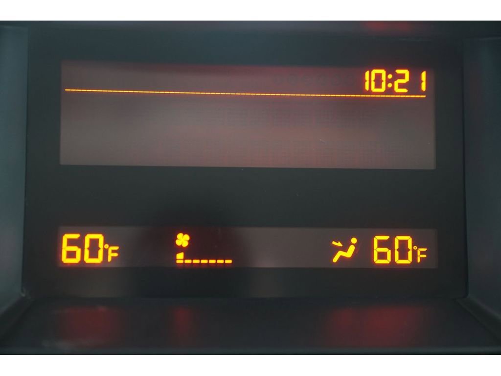 Used 2015 Nissan Pathfinder S AWD/4WD image 19