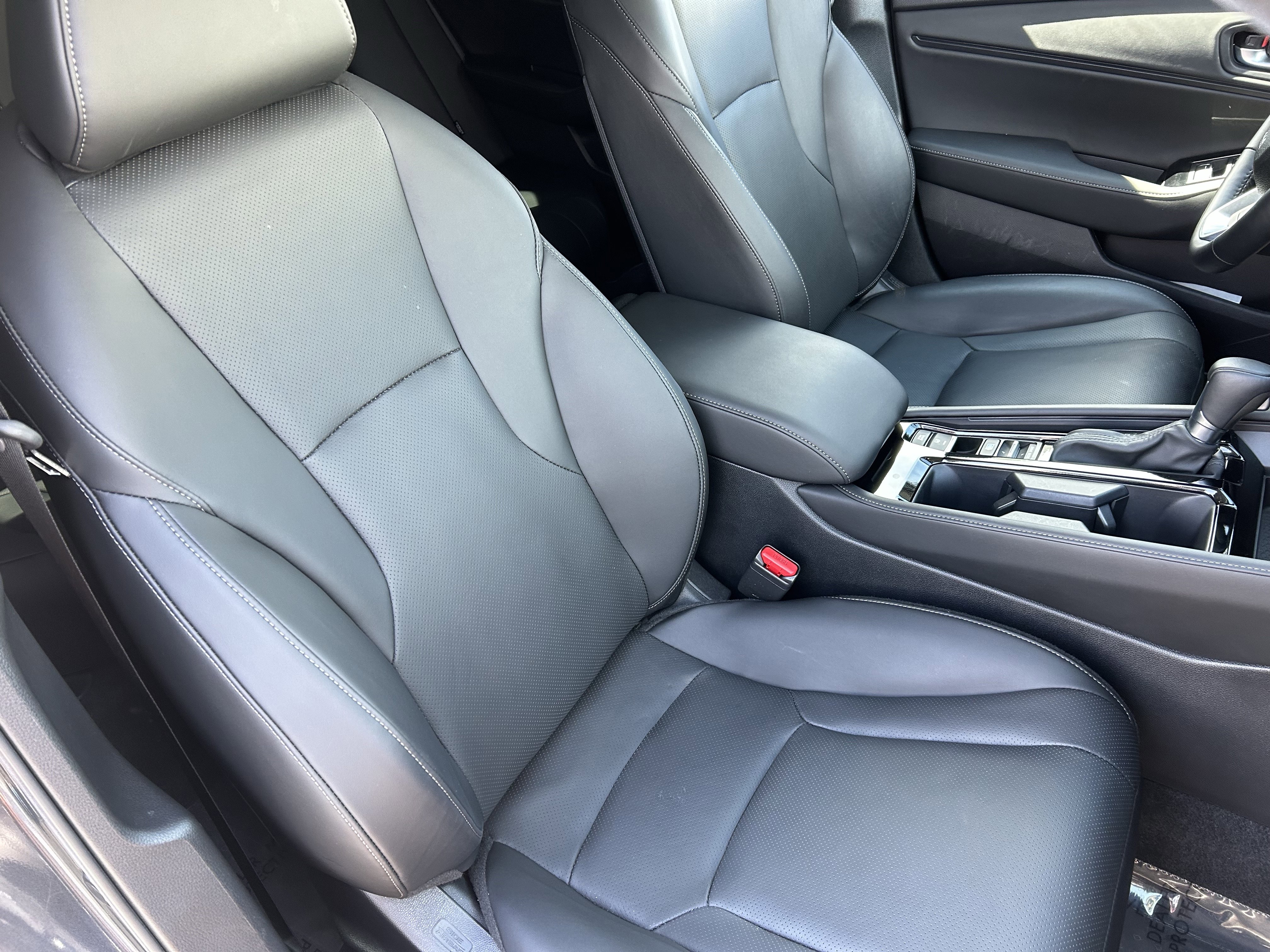 Certified 2025 Honda Accord Touring image 10