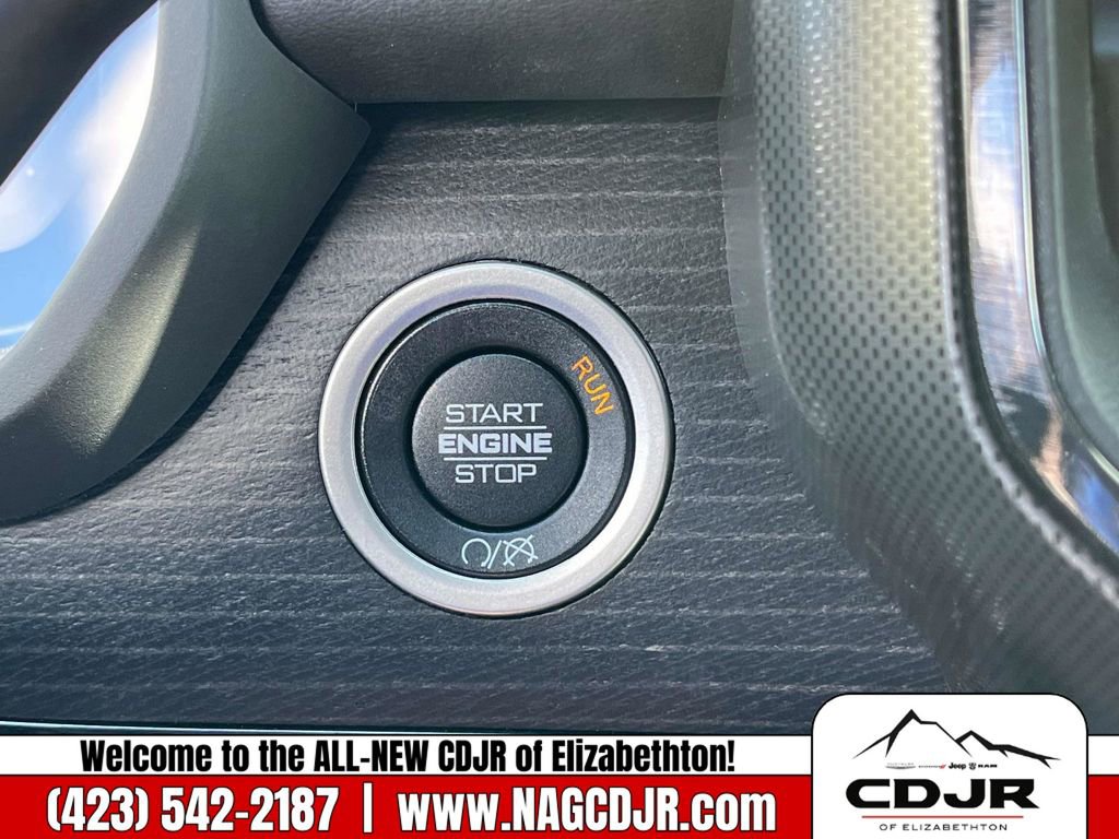 New 2024 RAM 3500 Limited image 35