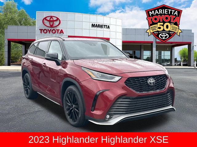 Used 2023 Toyota Highlander XSE AWD/4WD video 1