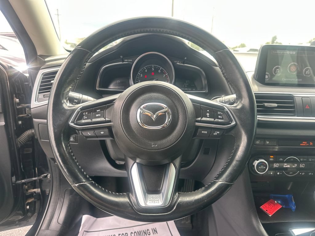 Used 2018 MAZDA MAZDA3 Grand Touring w/ Premium Equipment Package FWD image 14