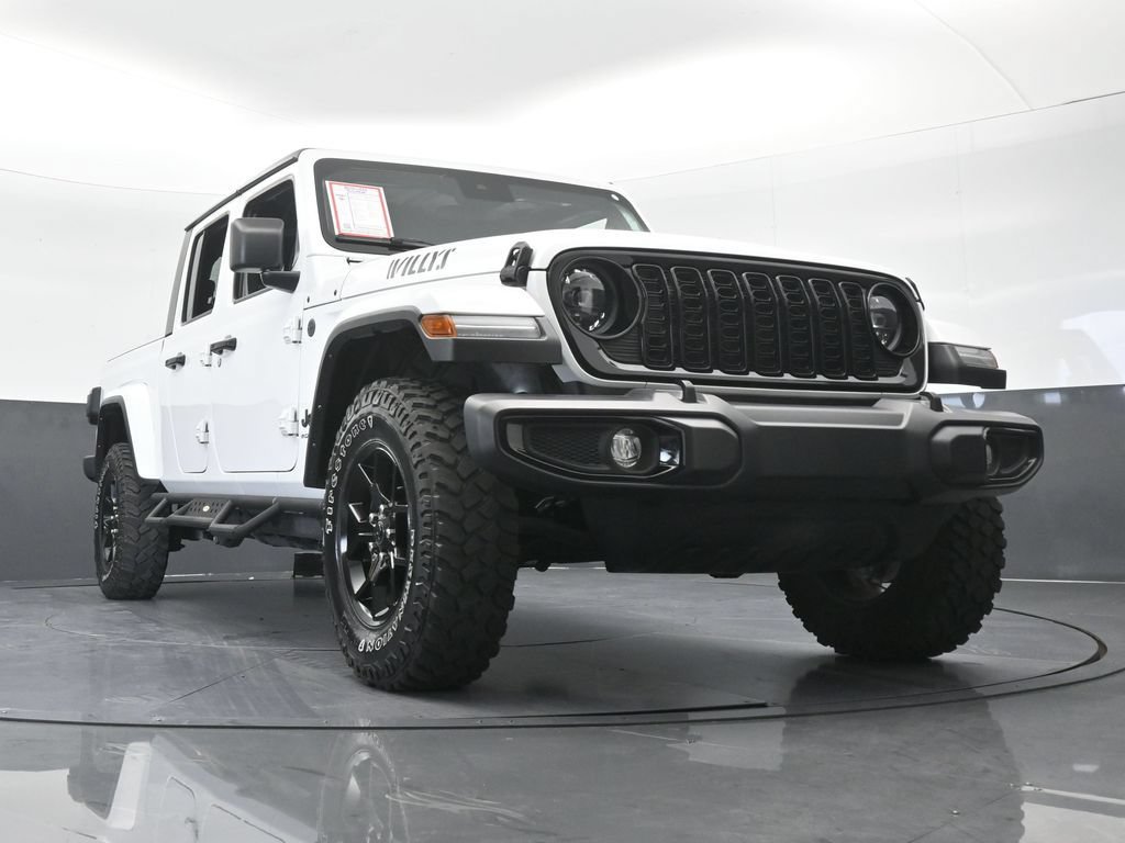 Used 2024 Jeep Gladiator Sport AWD/4WD image 57