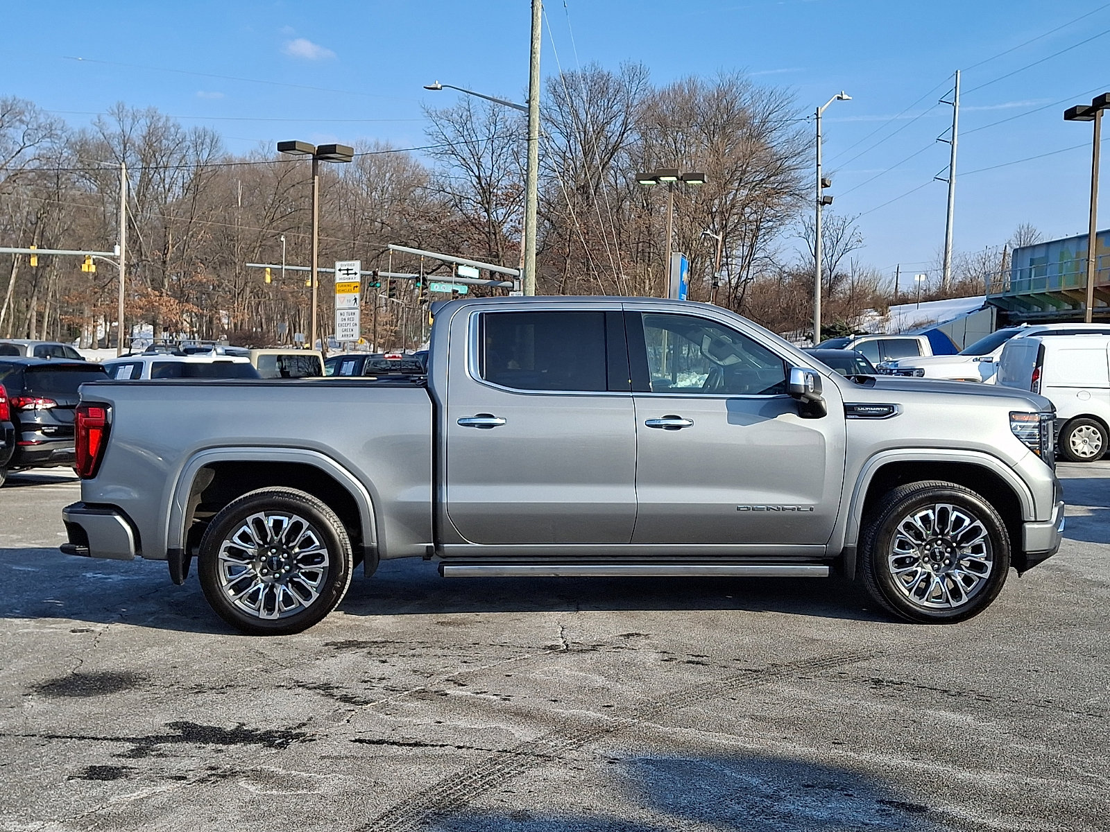 Used 2025 GMC Sierra 1500 Denali Ultimate image 7