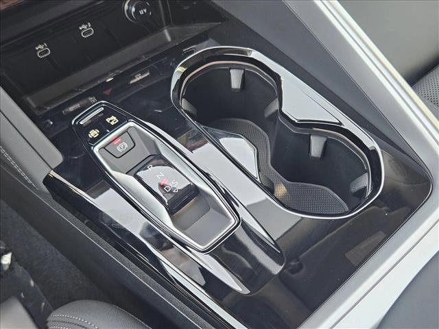 New 2025 Audi Q5 Premium Plus image 12