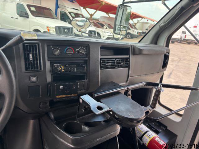 Used 2007 Chevrolet Express 3500 w/ School Bus Package RWD image 17