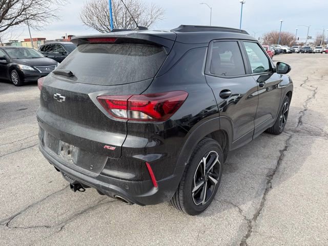 Used 2021 Chevrolet TrailBlazer RS w/ Sun and Liftgate Package image 3