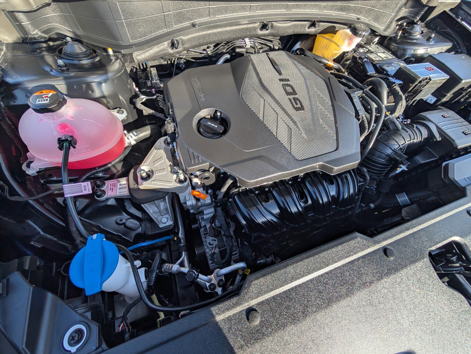 Used 2025 Kia Sportage EX image 20