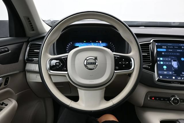 Used 2023 Volvo XC90 B6 Plus w/ Protection Package AWD/4WD image 23