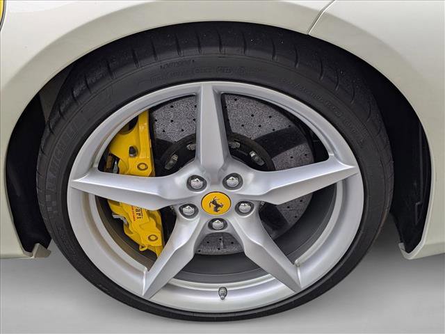 Used 2018 Ferrari 488 GTB RWD image 20
