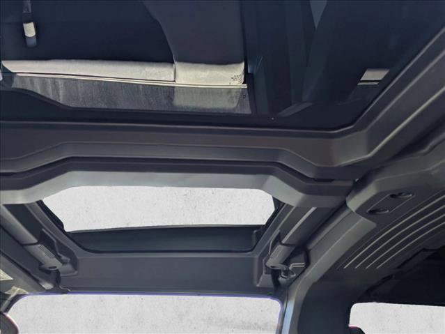 New 2026 GMC Hummer EV SUV image 12