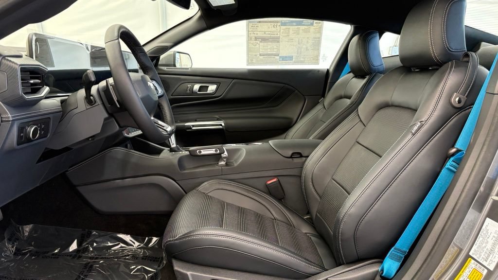 New 2026 Ford Mustang GT Premium w/ GT Performance Package RWD image 11
