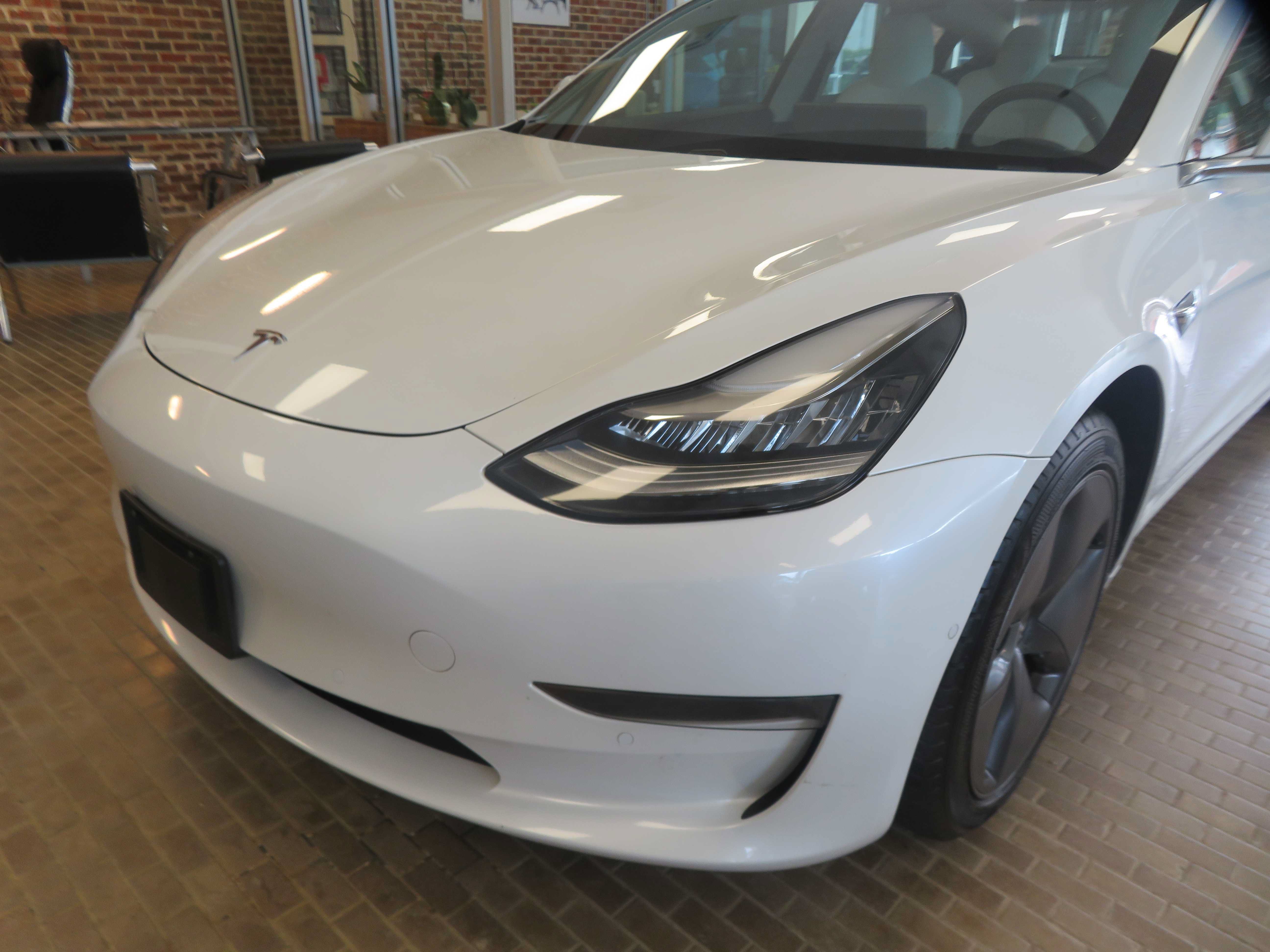 Used 2020 Tesla Model 3 Long Range AWD/4WD image 58