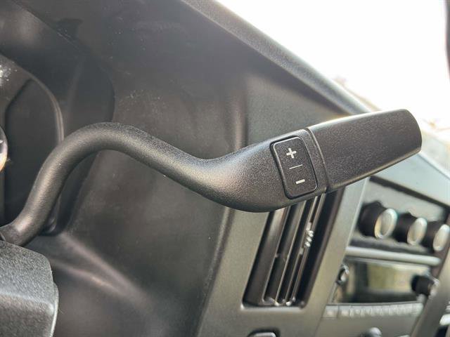 Used 2018 Chevrolet Express 2500 2500 w/ Driver Convenience Package image 40