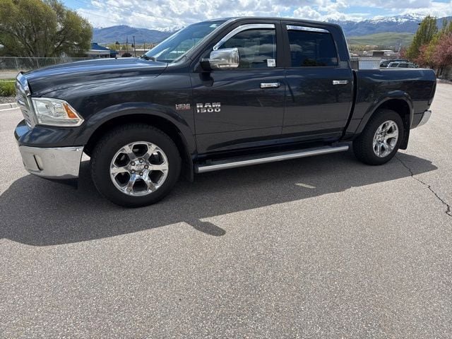 Used 2015 RAM 1500 Laramie AWD/4WD image 2