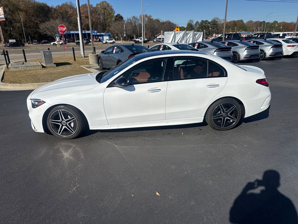 Used 2022 Mercedes-Benz C 300 Sedan image 3