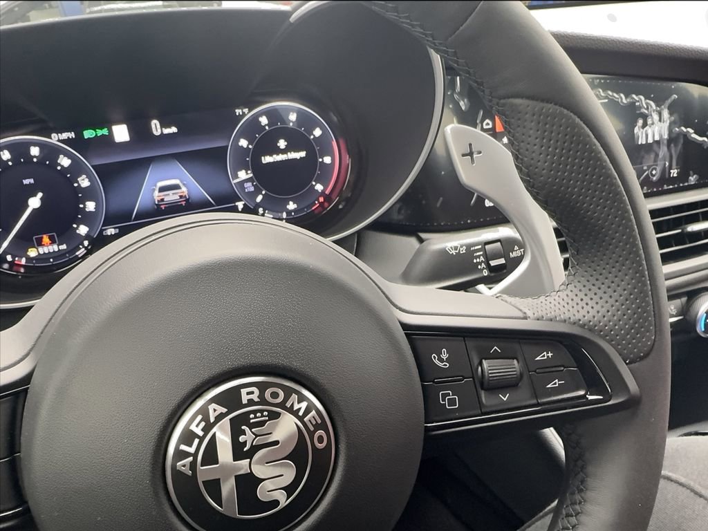 New 2025 Alfa Romeo Giulia RWD image 46