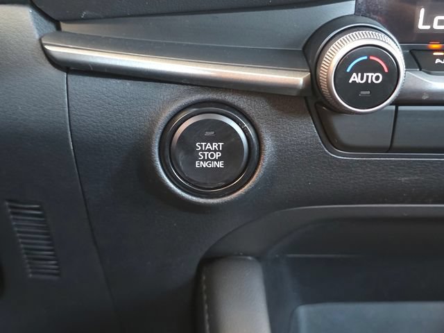 Used 2024 MAZDA MAZDA3 s FWD image 21