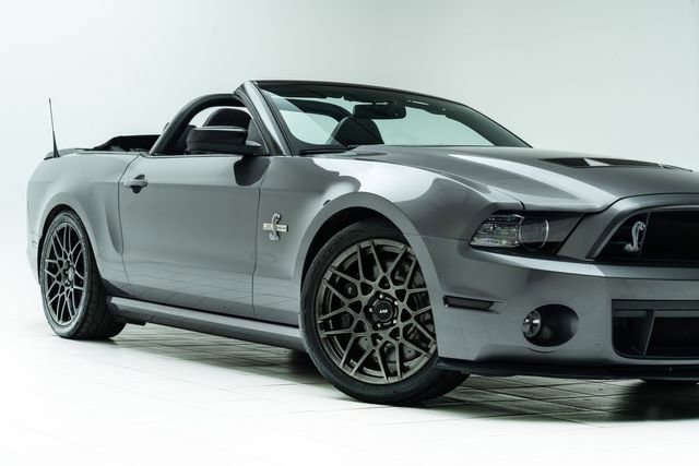 Used 2014 Ford Mustang Shelby GT500 w/ Equipment Group 821A image 3